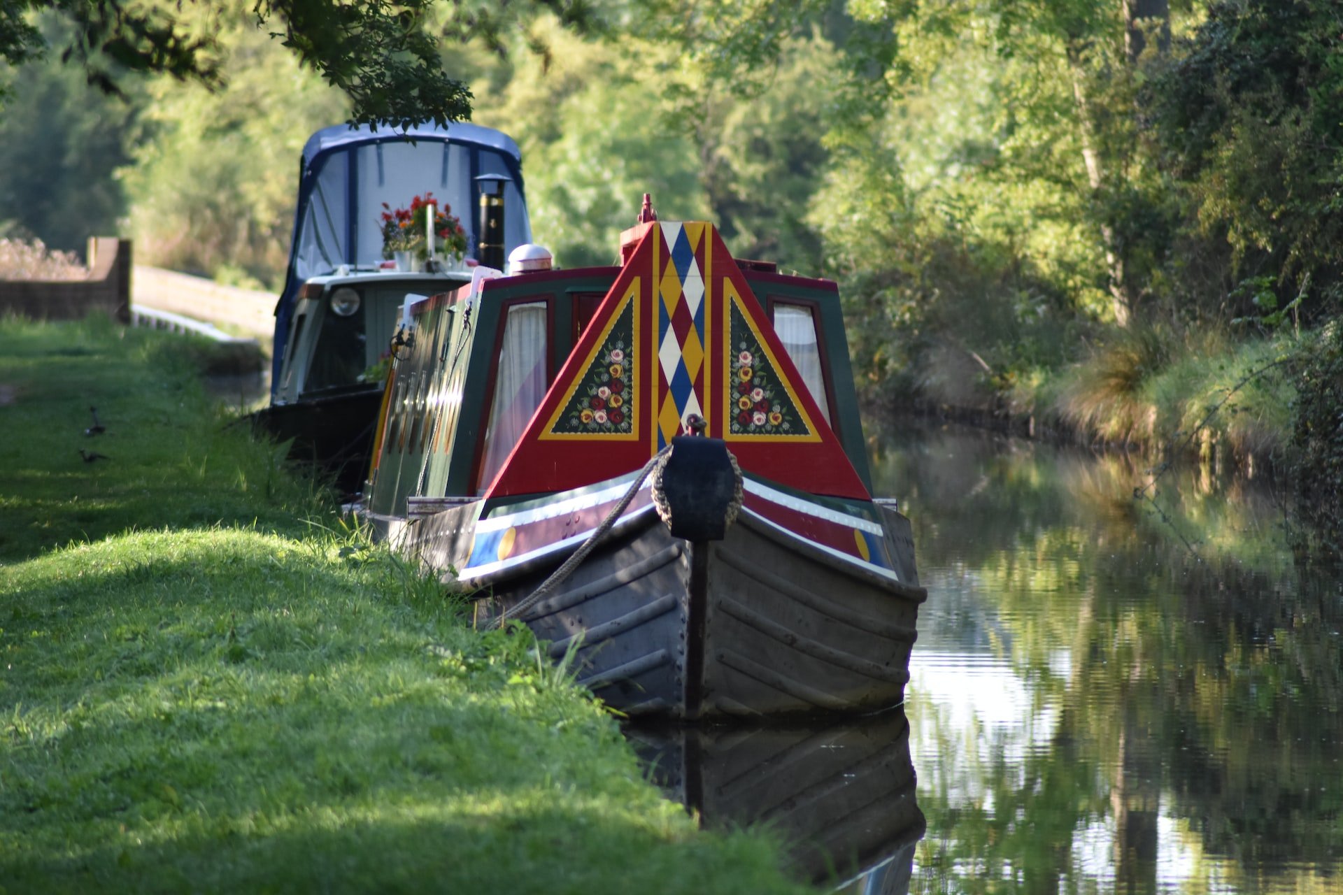 Canal Boat Insurance: Key Features of a GJW Direct policy